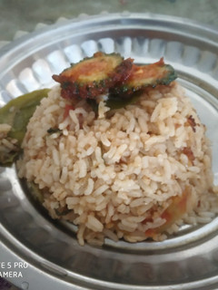 பாகற்காய் பிரியாணி (Paakarkaai biryani recipe in tamil) செய்முறை முக்கிய புகைப்படம்