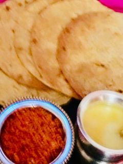 पावभाजी  मसाला खाकरा (Pavbhaji masala khakhra recipe in marathi) रेसिपी चे मुख्य फोटो 