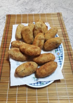 Una foto de Croquetas de atún 😋