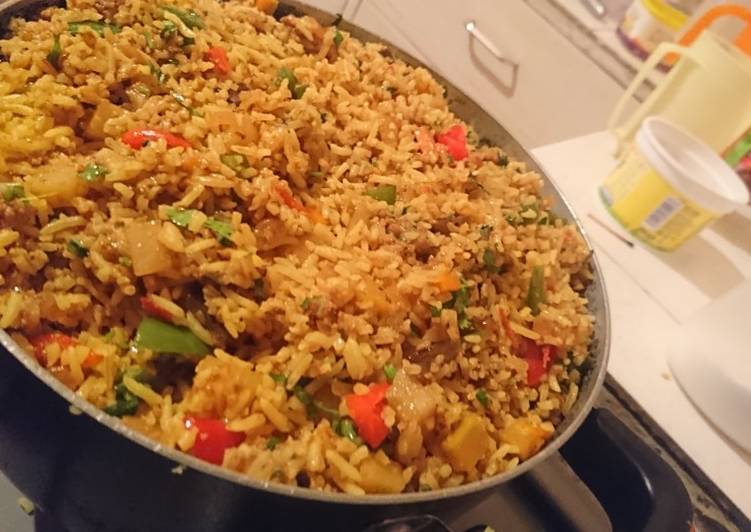 Halelujah vegetable fried rice. #Charityrecipe #4weekschallenge