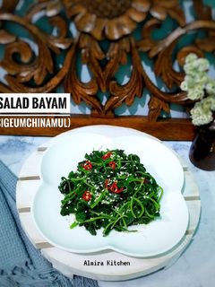 Foto resep Salad Bayam (SiGeumchi NaMul) 👩‍🍳