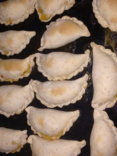 Una foto de Empanadas de pollo masa casera semi integral