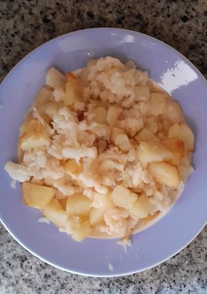 Una foto de Coliflor al horno con patatas