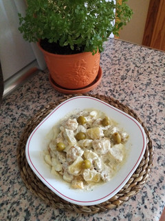 Una foto de Patatas al alioli