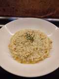 Risotto al rosmarino con miele allo zafferano