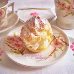 Una foto de Profiteroles