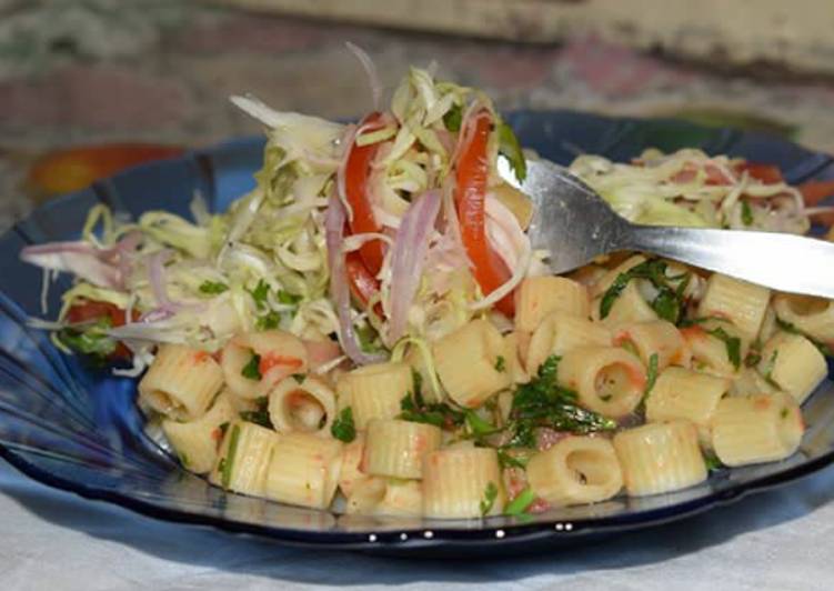 Macaroni with salad