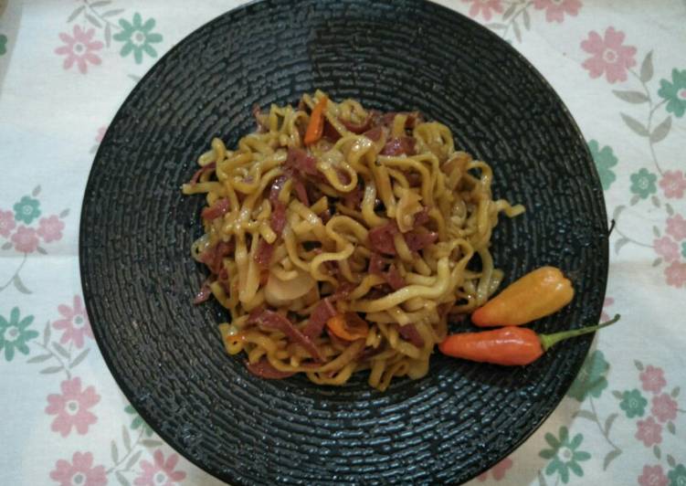 Resep Oseng Mie Pepperoni, Bikin Ngiler