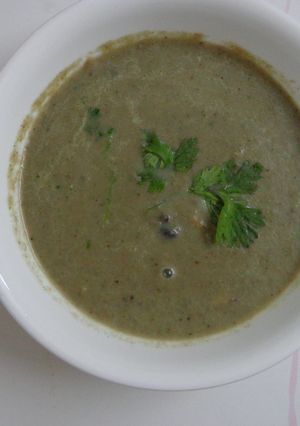 A picture of Mushroom corriander soup.