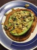 Arepa dulce de perico con palta