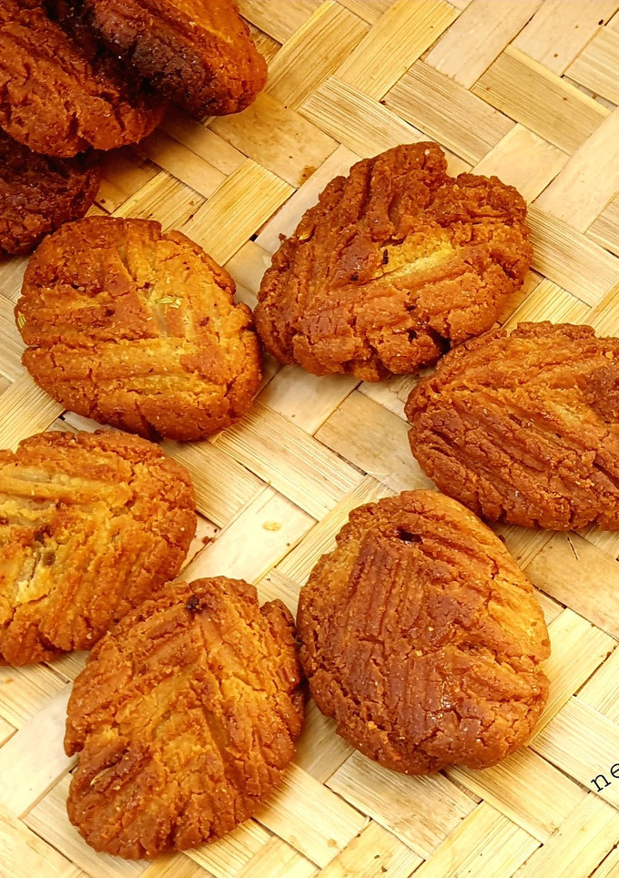 ठेकुआ (thekua recipe in Hindi) रेसिपी मुख्य फोटो