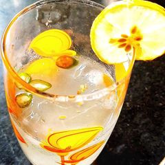 A picture of Quick Lemon juice.