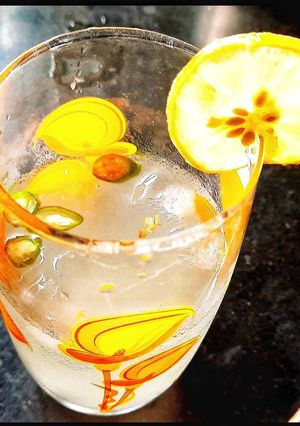 A picture of Quick Lemon juice.