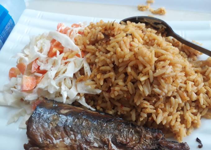 Jollof rice coslaw with fried fish