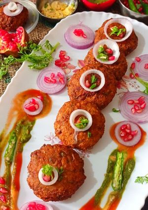 वेज कॉर्न कैबेज कटलेट(veg corn cabbage cutlets recipe in hindi) रेसिपी मुख्य फोटो
