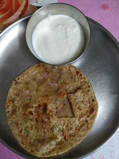 आलू प्याज़ के पराठे(aloo pyaz ke parathe recipe in hindi) रेसिपी मुख्य फोटो