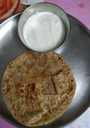 आलू प्याज़ के पराठे(aloo pyaz ke parathe recipe in hindi) रेसिपी मुख्य फोटो