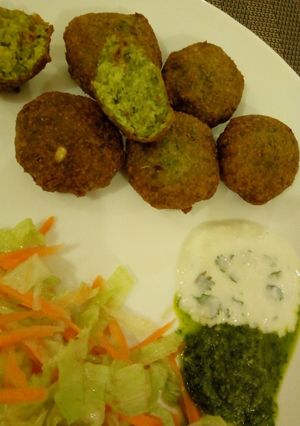 A picture of Spinach & green grams bhajia#endofyearchallenge.