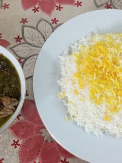 عکسی از دستور خورشت آلو اسفناج