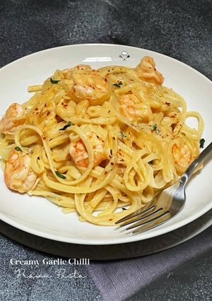 Foto resep Creamy Garlic Chilli Prawn Pasta