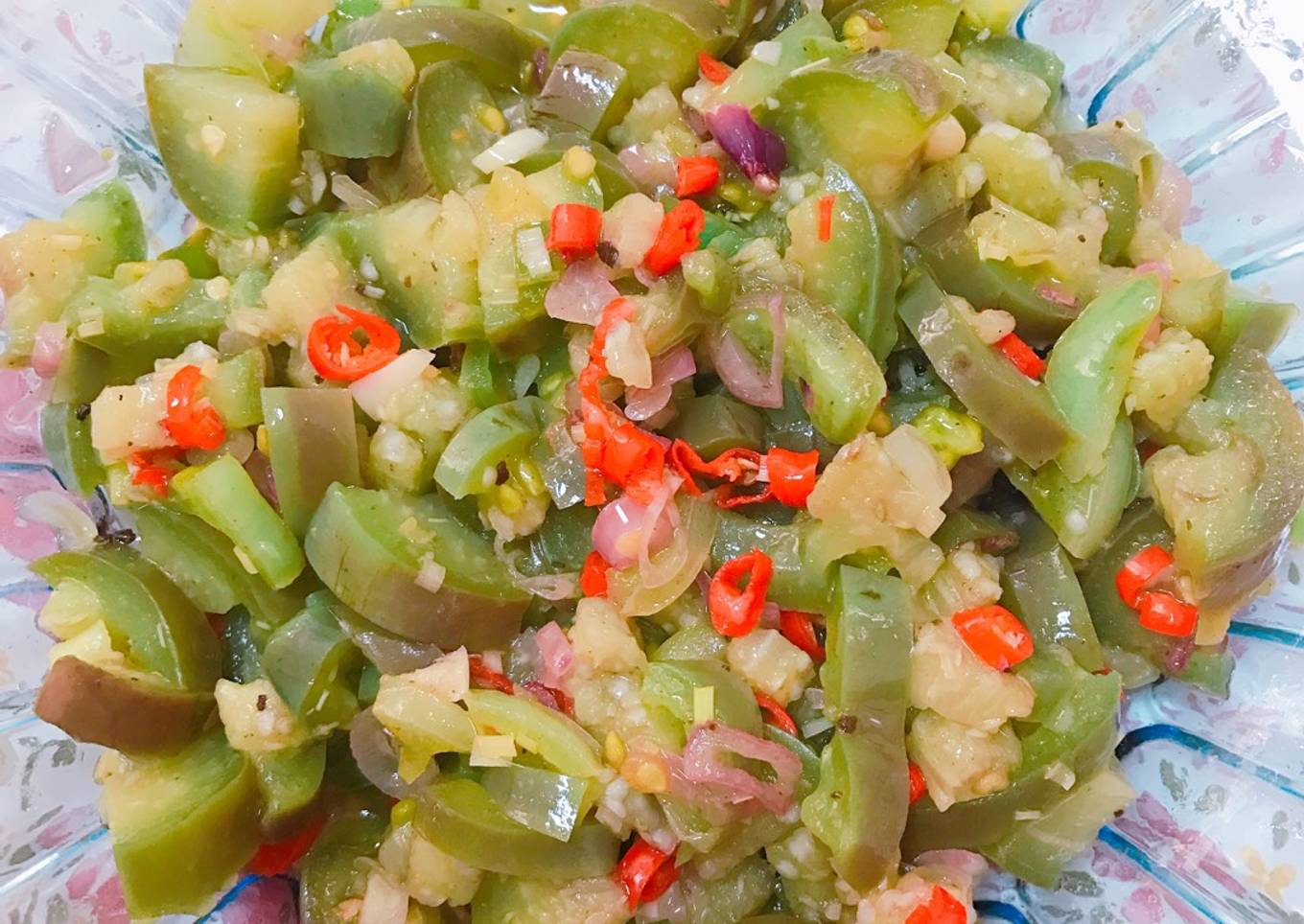 Terong rebus sambal matah