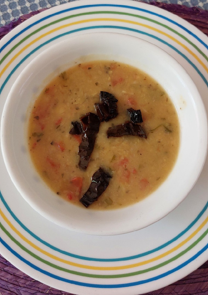 Una foto de Caldo de habas al estilo de la abuela