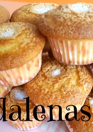 Una foto de Receta magdalenas caseras, tiernas y esponjosas
