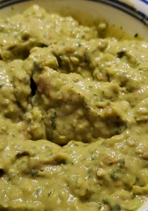 A picture of Lauren's Guacamole.