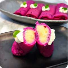 รูปของ Dadar gulung buah naga gluten free