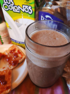 Una foto de Batido light de café y banana. Súper económica