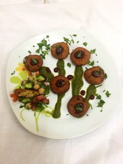 દાલ વડા (Dal Vada Recipe In Gujarati) રેસીપી મુખ્ય ફોટો