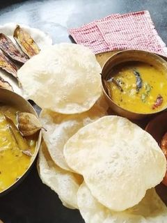 ছোলার ডাল-লুচি(chhola dal luchi recipe in Bengali) রেসিপির প্রধান ছবি