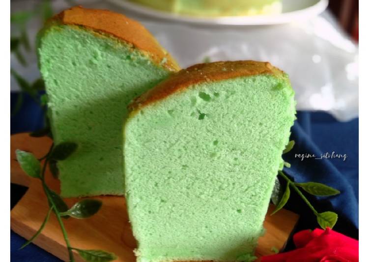 Resep CHIFFON CAKE PUTIH TELUR Pandan Sederhana