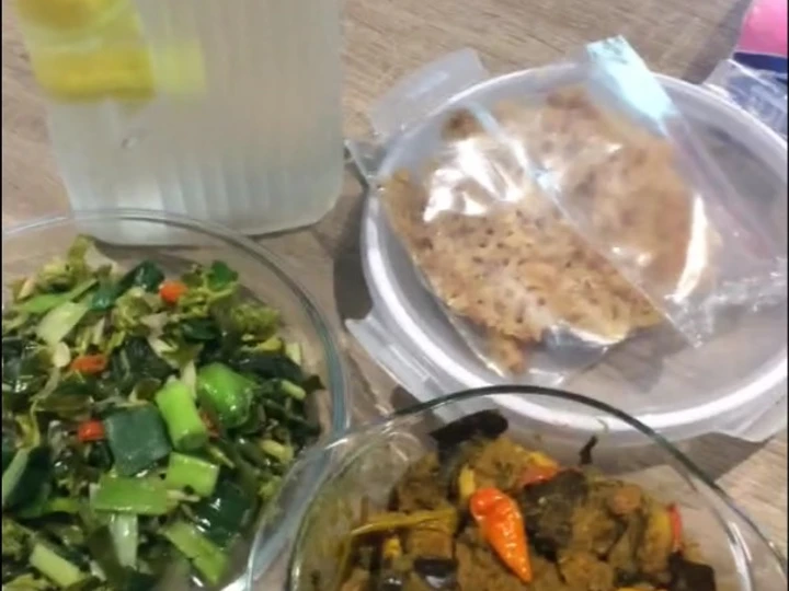 Cara Mudah Membikin Resep Tumis Bunga Paya X Kangkung yang Bikin Ngiler Anti Ribet, Uenak Banget