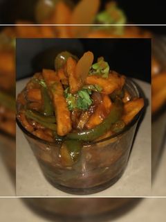 चिली पोटैटो(Chilli potato recipe in hindi) रेसिपी मुख्य फोटो