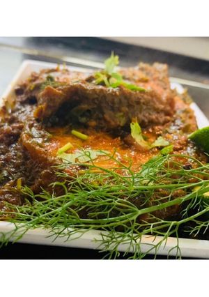 A picture of Fish Karahi.