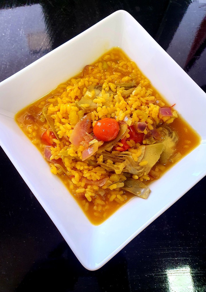 Una foto de Arroz caldoso de verduras con caldo de sobras de pavo asado