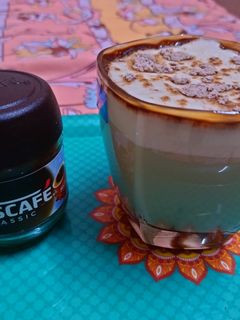 कोल्ड कॉफी (cold coffee recipe in hindi) रेसिपी मुख्य फोटो