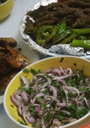 صورة لوصفة سلطة البقدونس والبصل للمشاوي