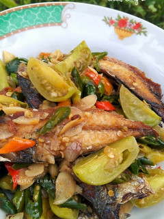 Foto resep Ikan Pindang Cabe Ijo