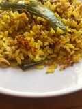 Arroz seco en cazuela antigua