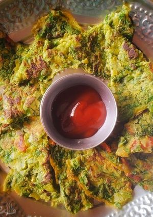 A picture of Palak besan chilla.