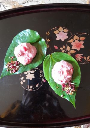 A picture of Paan Sandesh.