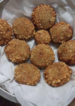 A picture of Sabudana vada.