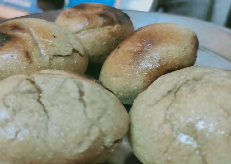 How to Make Award-winning Rajasthani kurkuri bati