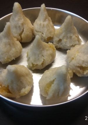 A picture of Special Ganesh Chaturthi Modak.