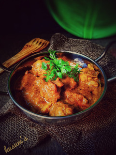 A picture of Butter Chicken.