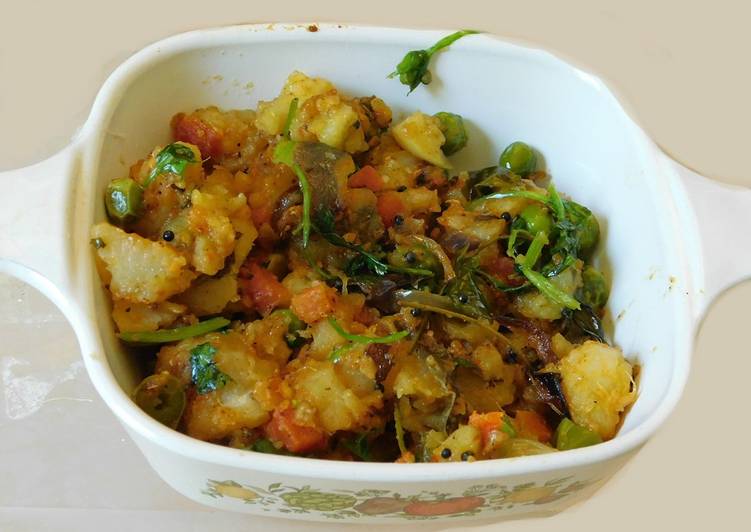 Quick and Easy Stir fried mixed vegetable curry