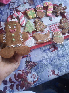 Una foto de Galletitas de jengibre con glasé