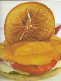Timbal de frutas con hojaldre